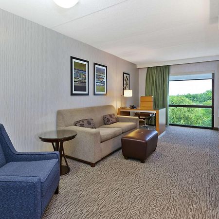 Hotel Auburn Hills Dış mekan fotoğraf